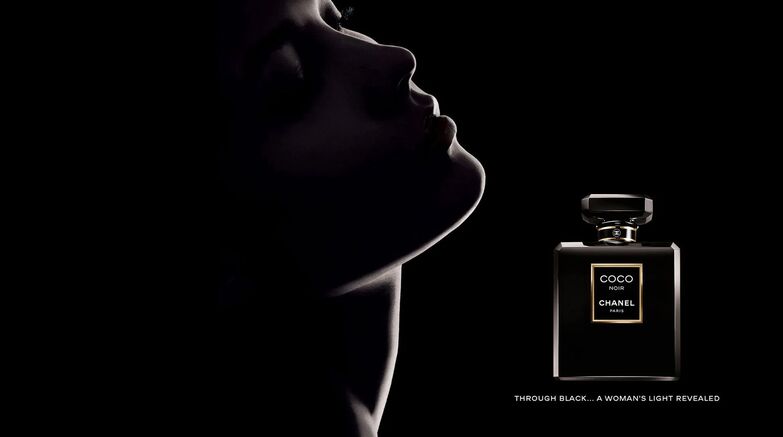 Реклама парфюма Coco Noir от Chanel