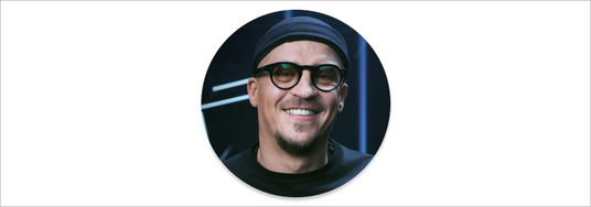 Сонграйтинг и исполнение песен
