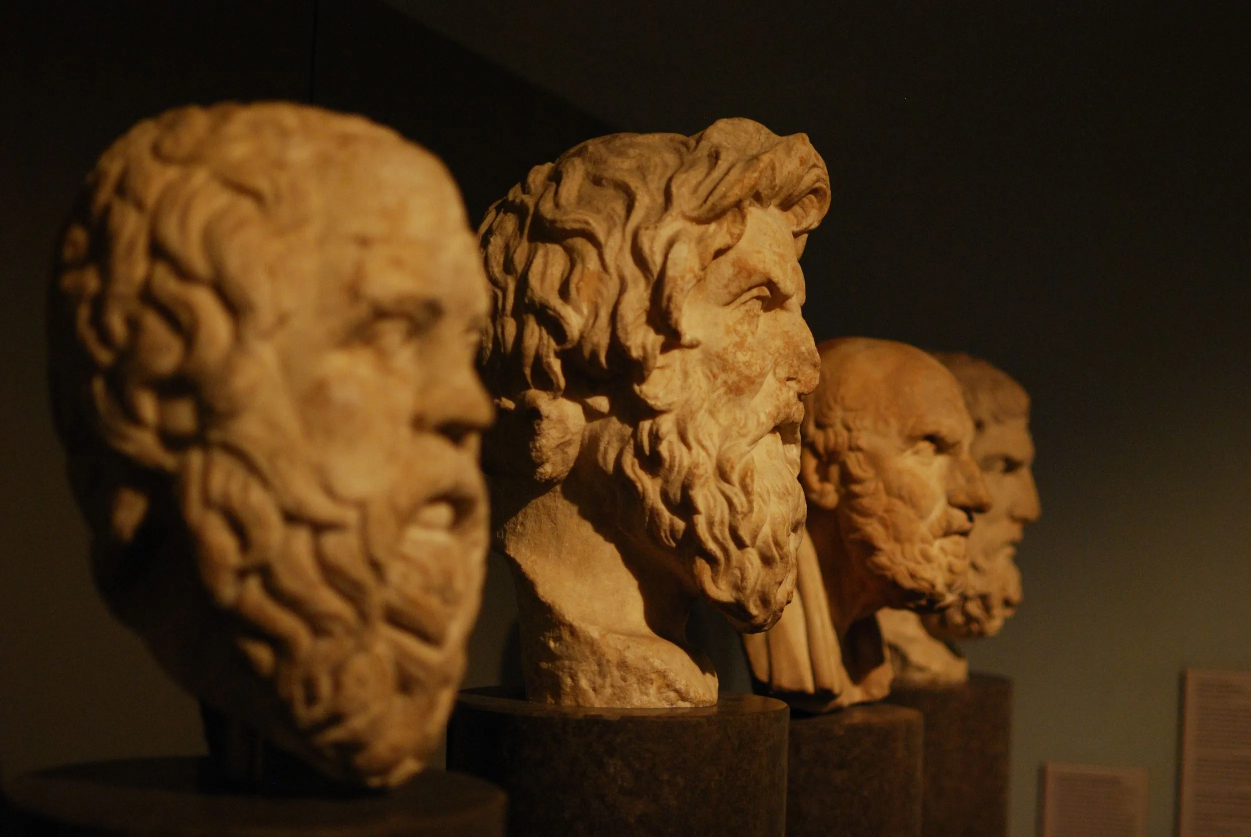 Бюсты древнегреческих философов